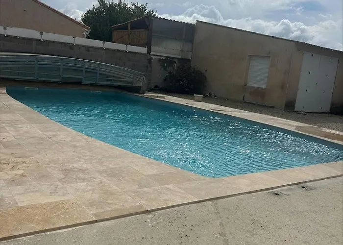 Charming Family With Pool! * Port-des-Barques