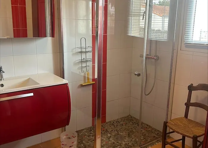 Charming Family With Pool! Сasa de vacaciones